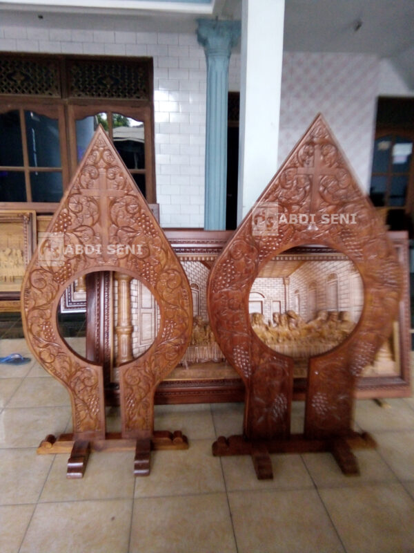Tempat Gong Gereja - Gambar 2