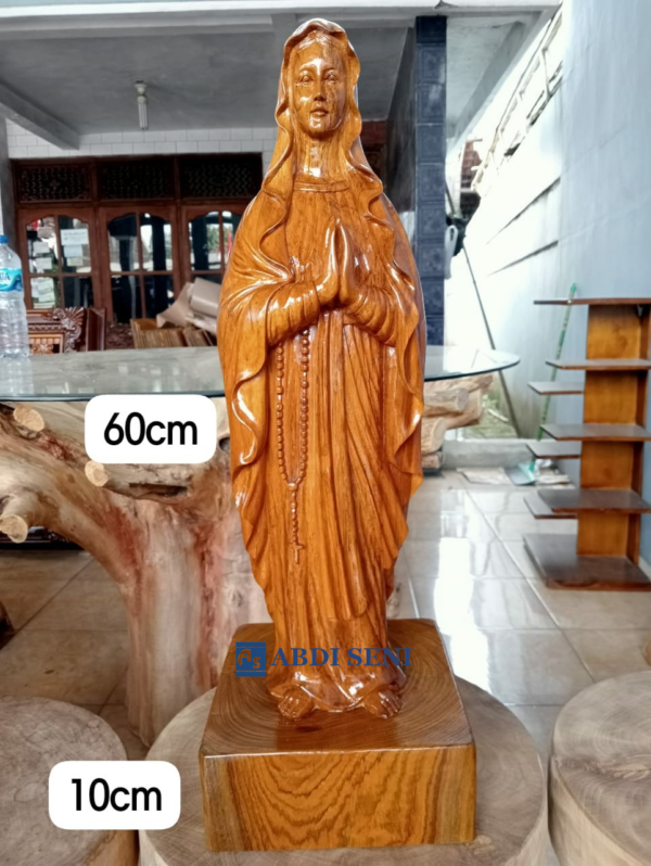 Patung Bunda Maria